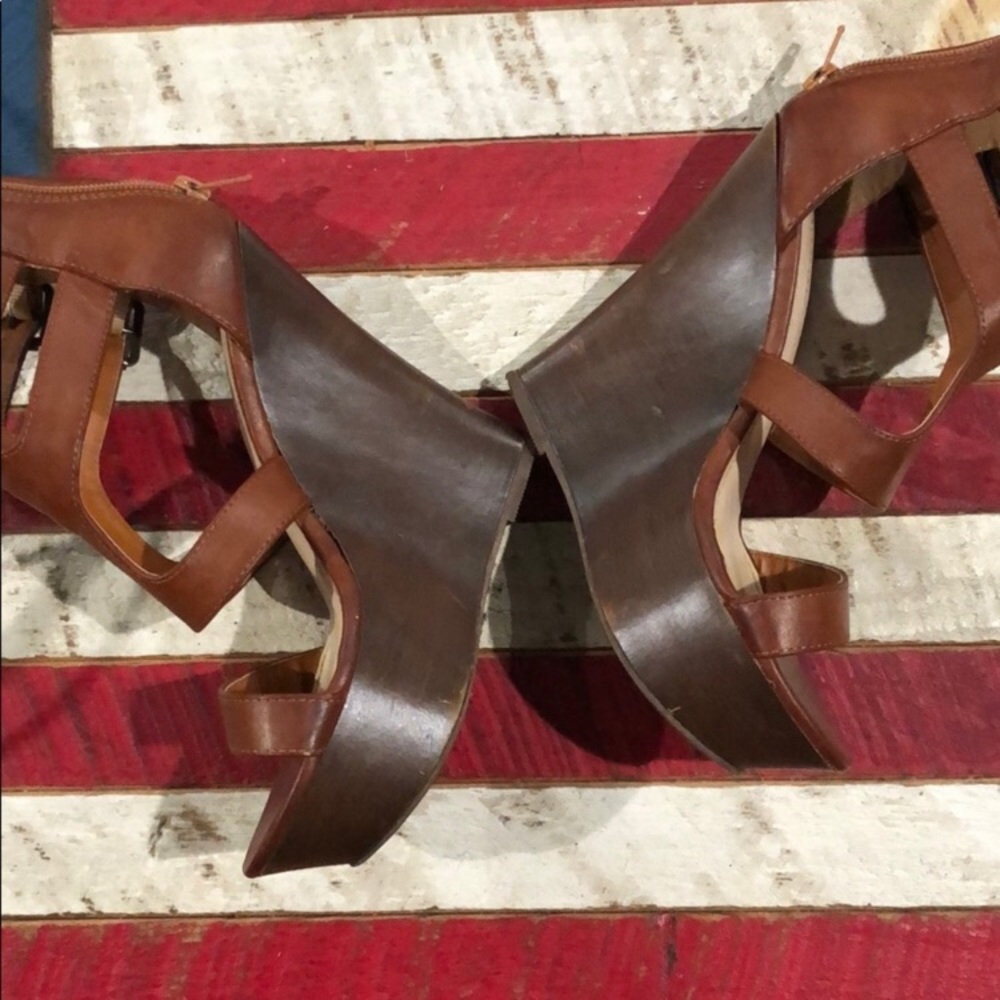 Wedges - Picture 4 of 4